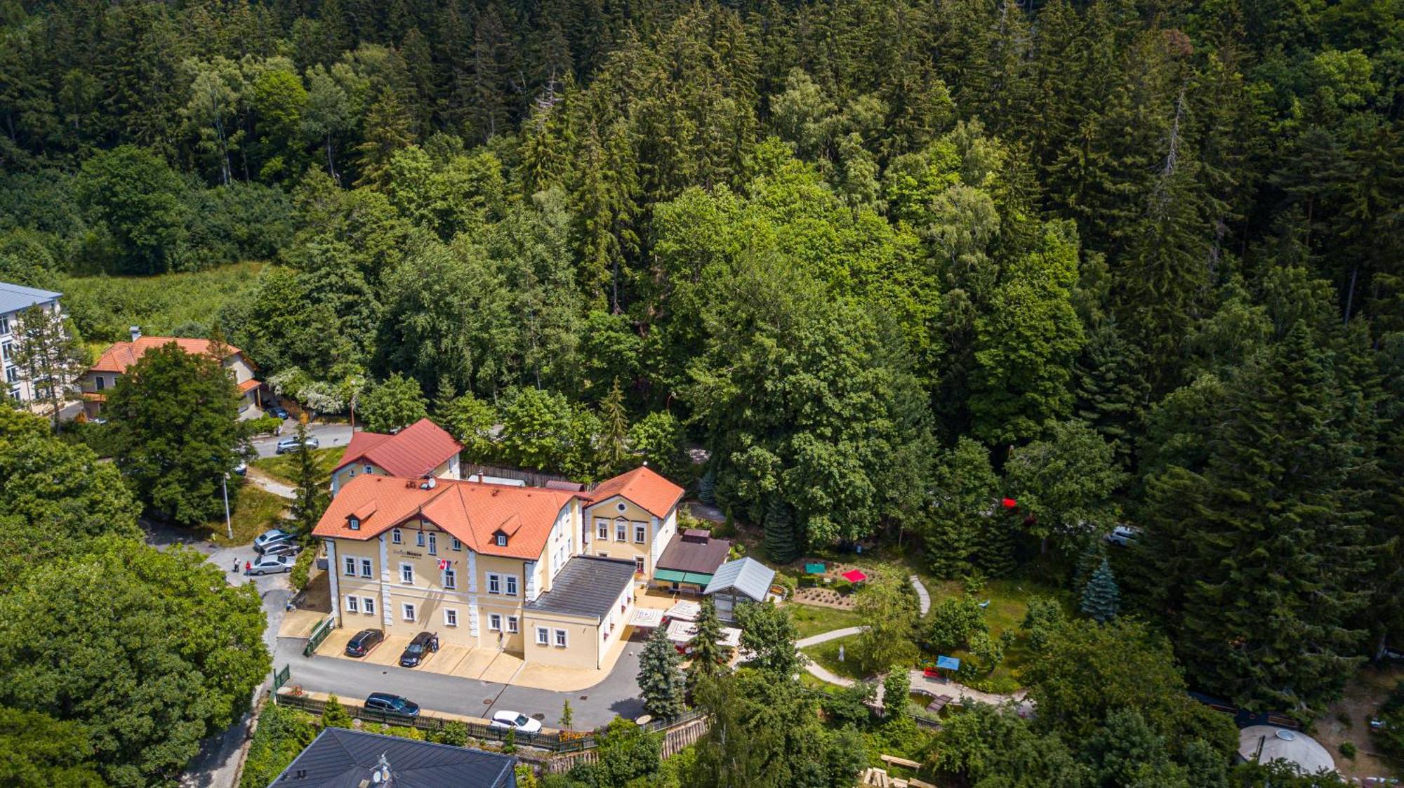 Boutique Hotel Swisshouse Mariánské Lázně Екстериор снимка
