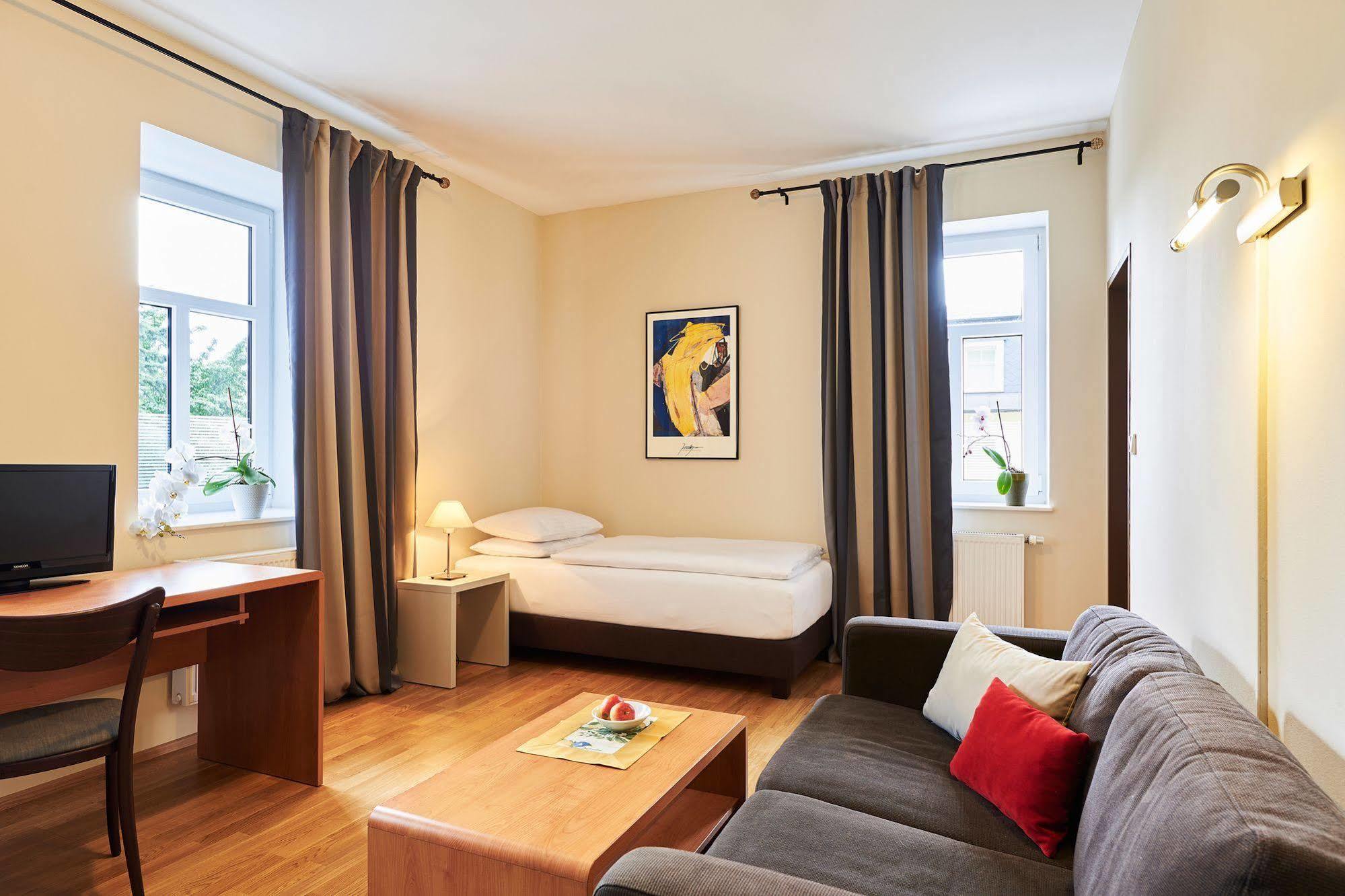 Boutique Hotel Swisshouse Mariánské Lázně Екстериор снимка