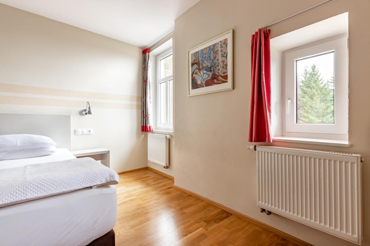 Boutique Hotel Swisshouse Mariánské Lázně Екстериор снимка